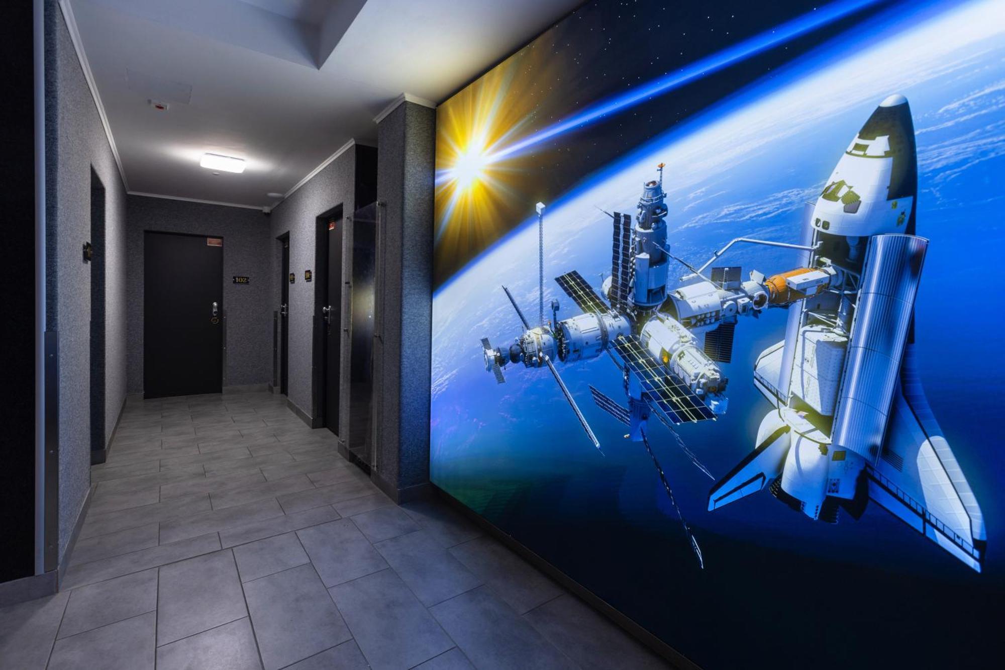 R73 Residences 4*