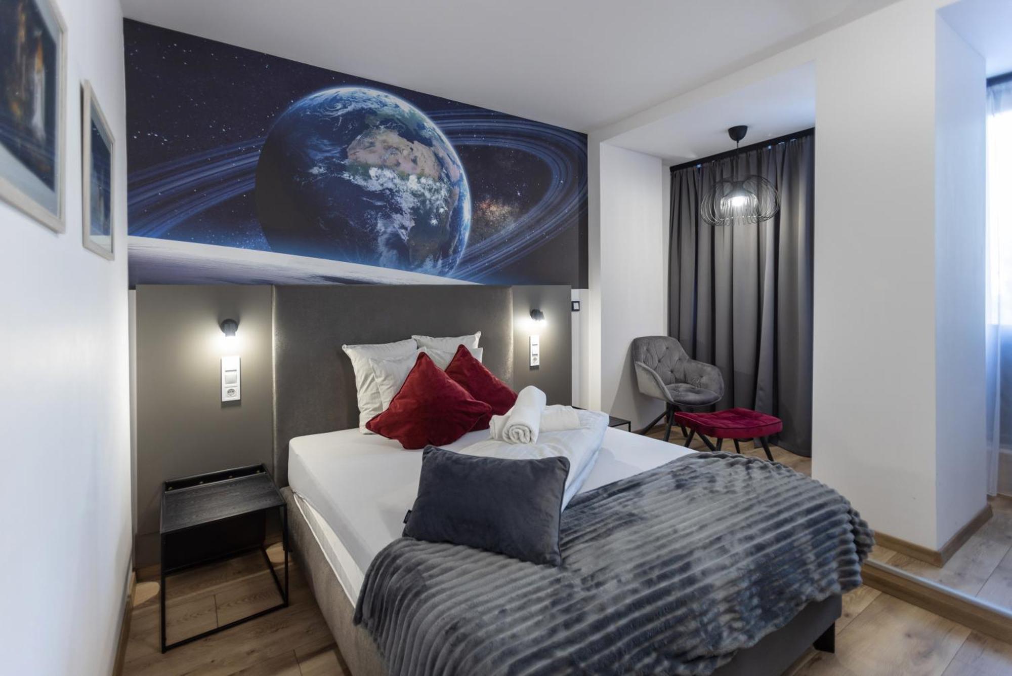 R73 Residences Apartmanhotel 4*